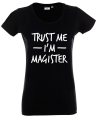 Koszulka-damska-Trust-me-i-magister.png